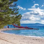 Vakantiehuis 4 Bedroom Amazing In *