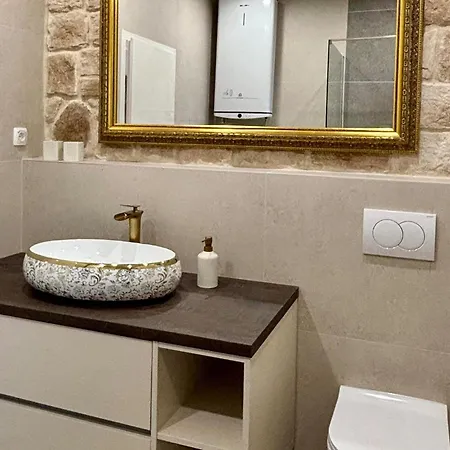 4 Bedroom Amazing In Feriehus Selce