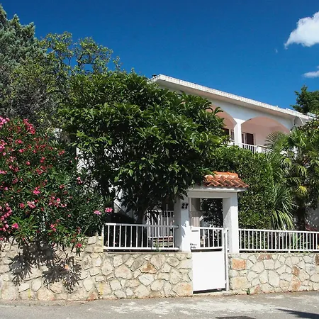 In With House Sea View *