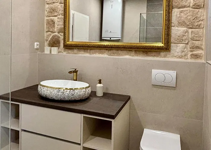 In With House Sea View Vakantiehuis Selce