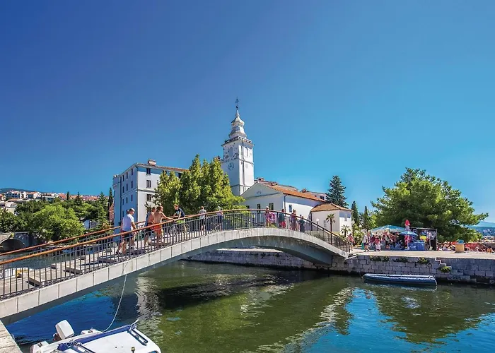 In With House Sea View